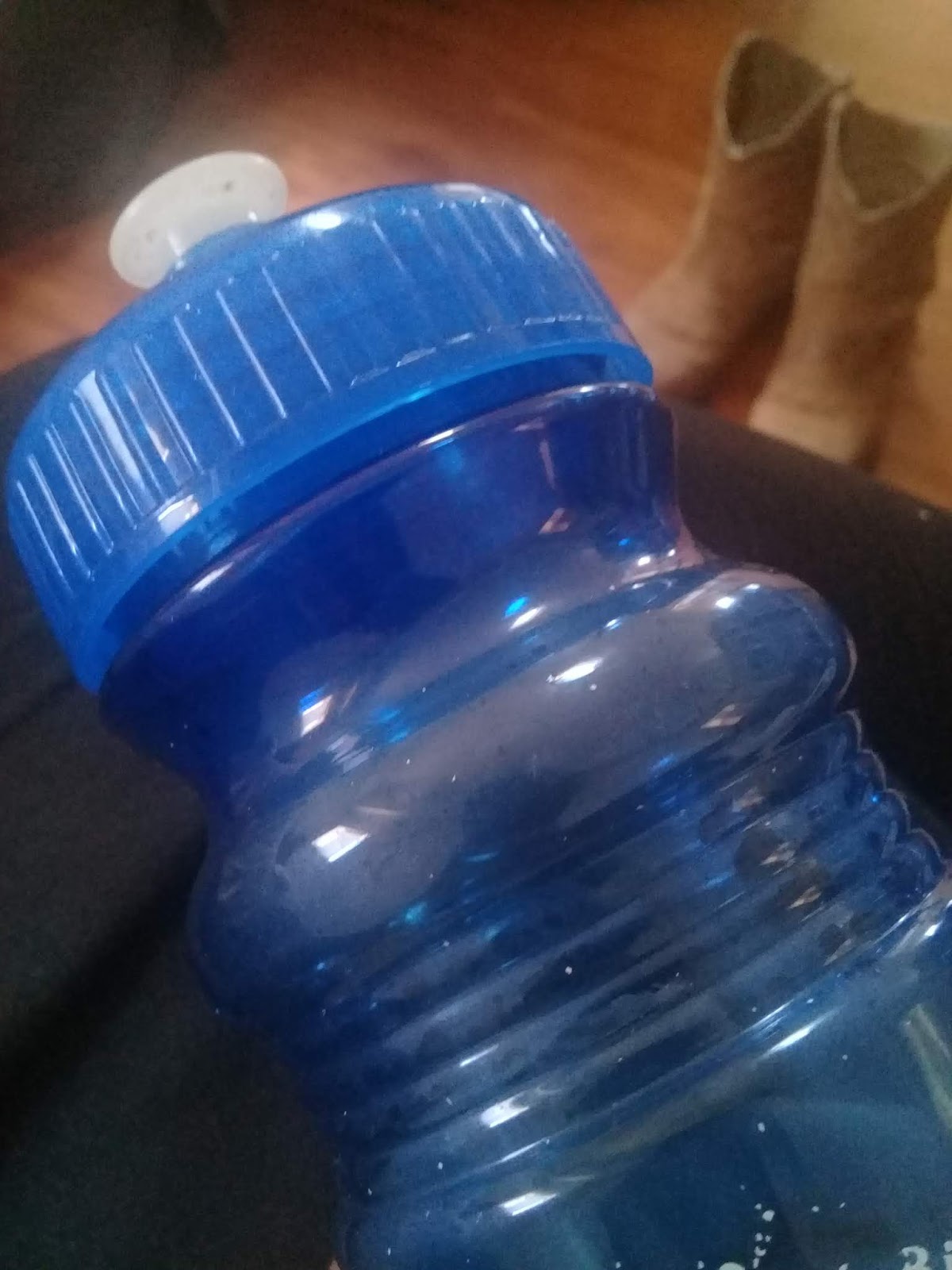 water bottle -small-right